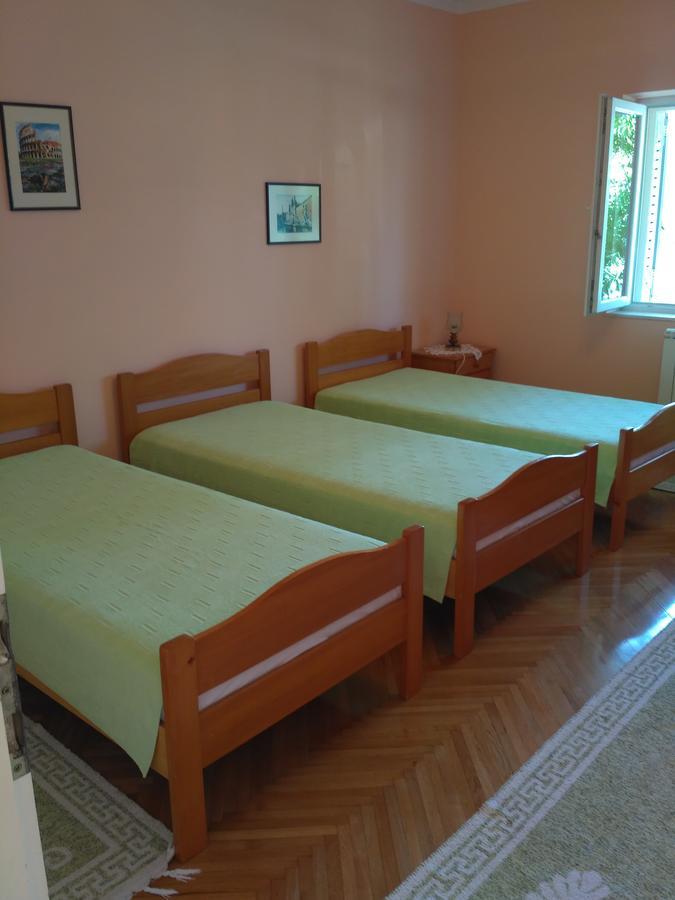 Apartmani Villa Radovic Рисан Экстерьер фото